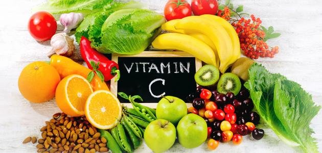 Lebensmittel, die reich an Vitamin C sind, helfen bei der Fettverbrennung.